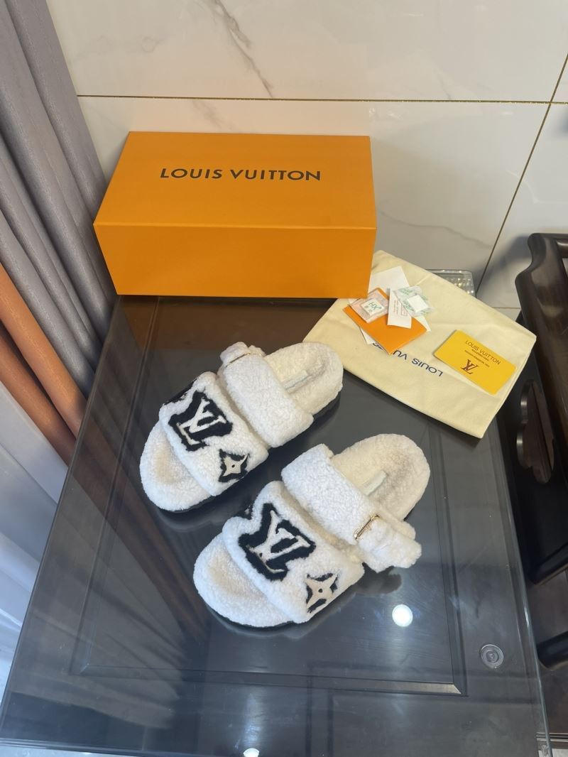 Louis Vuitton Slippers